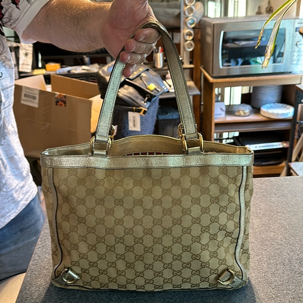 Gucci tote